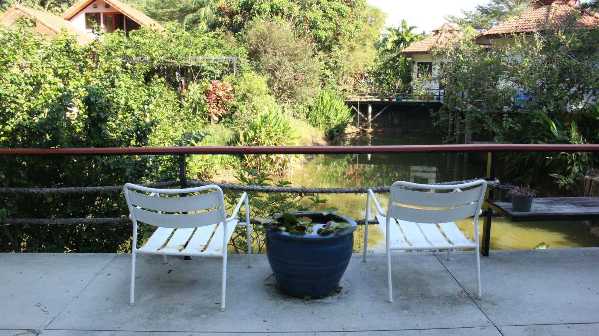 Navari Homestay Rayong Esterno foto